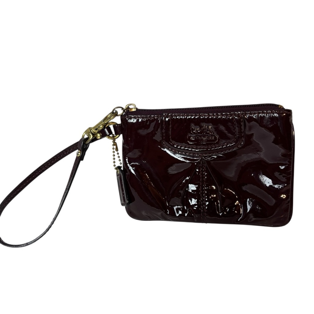 COACH MADISON Wristlet/Clutch Burgundy/Cherrywood Patent Leather 6” X 4”